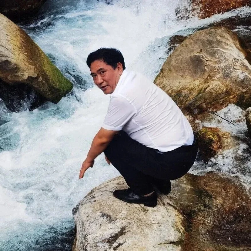 生活凝视与心灵倾诉